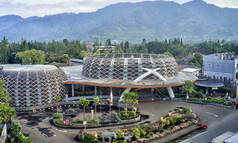 tempat family gathering di puncak